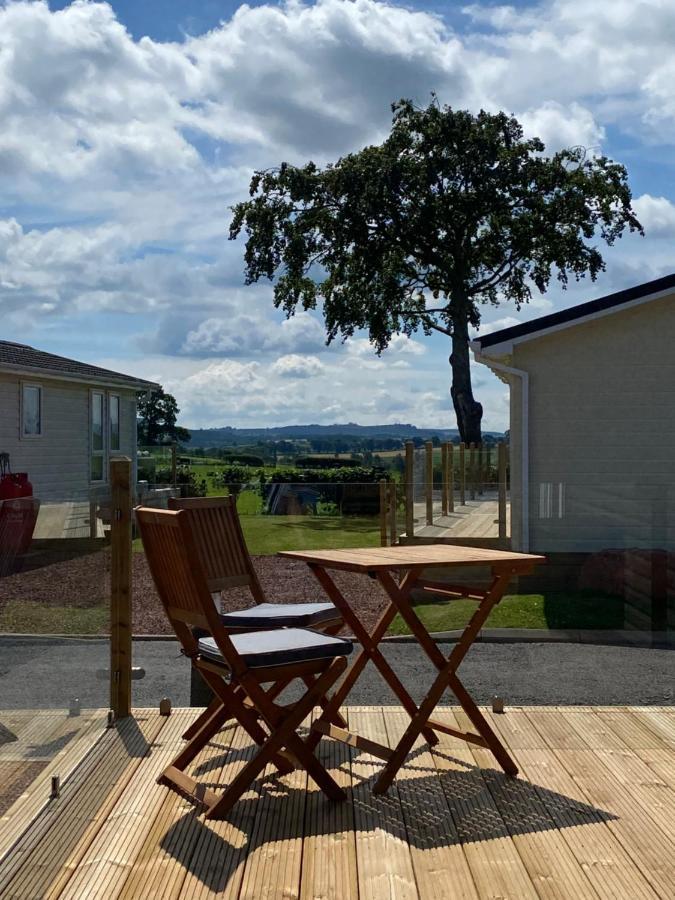 Serenity Holiday Home Not For Use By Contractors Penrith Esterno foto